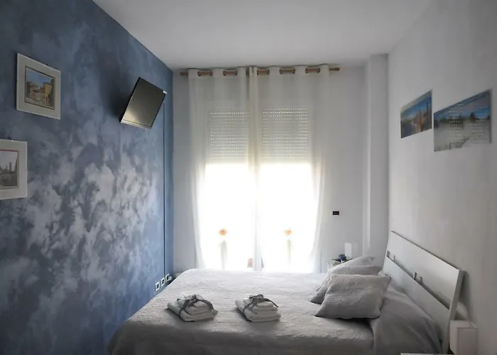 San Vitale 2* בולוניה